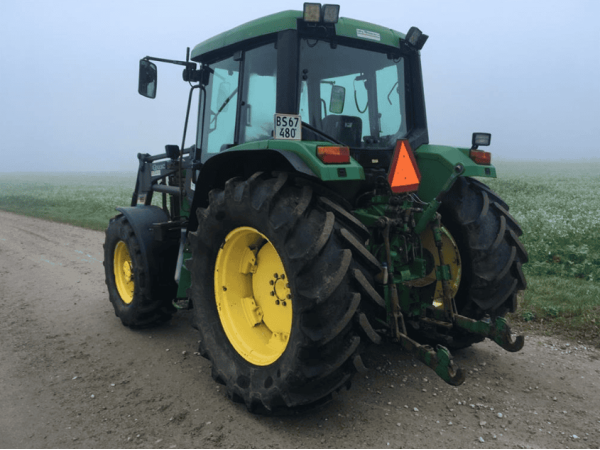 Трактор John Deere 6200 (1997)