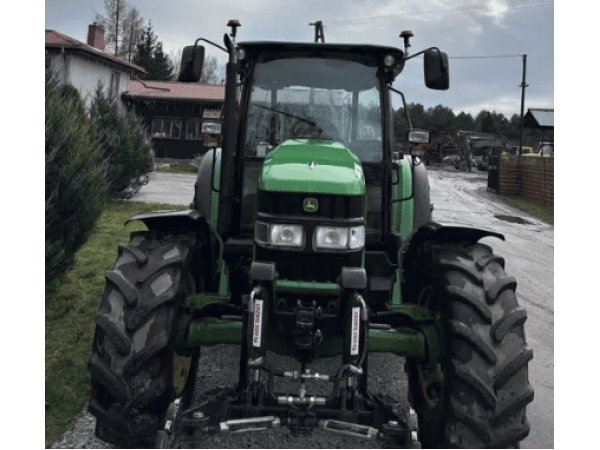 Трактор John Deere 5620 (2004)
