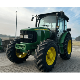 Трактор John Deere 5820 (2004)