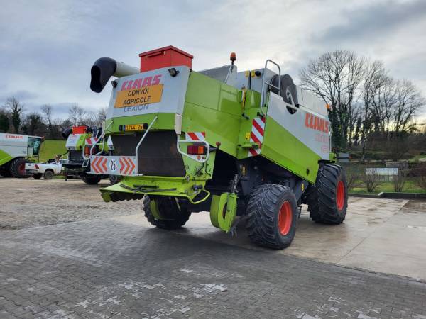 Комбайн Claas Lexion 460 (2001)
