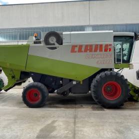 Комбайн Claas Lexion 480 (2001)