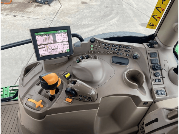 Трактор John Deere 6155R (2020)