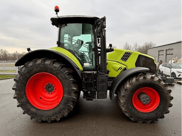 Трактор Claas Axion 830 (2018)