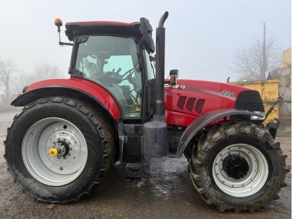 Трактор Case IH Puma 220 (2020)