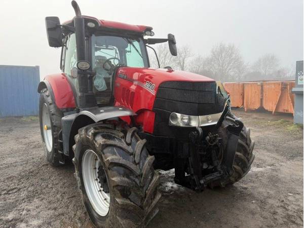 Трактор Case IH Puma 220 (2020)