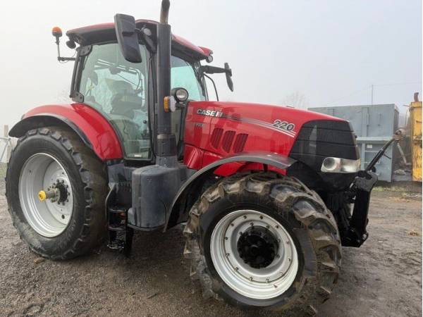 Трактор Case IH Puma 220 (2020)