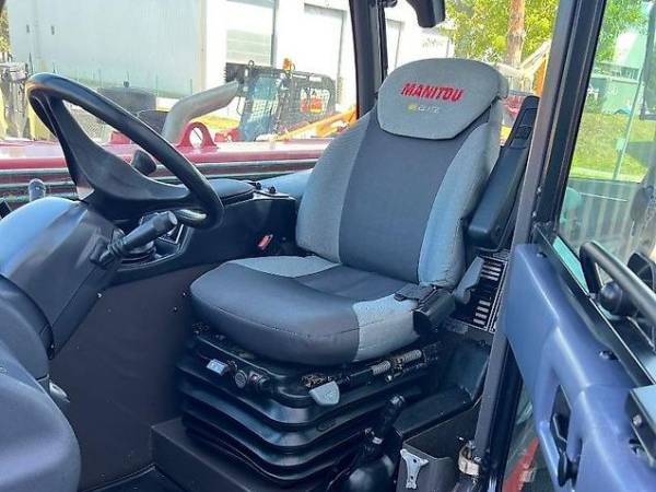 Навантажувач Manitou MLT 634-120 (2015)