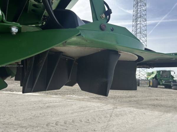 Комбайн John Deere S670 (2014)