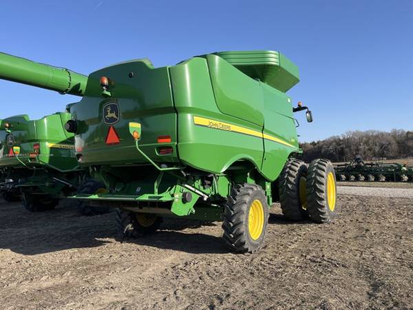 Комбайн John Deere S670 (2013)