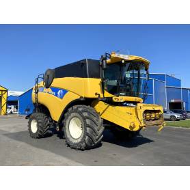 Комбайн New Holland CX8090 (2011)