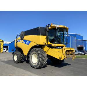 Комбайн New Holland CX8090 (2011)