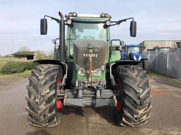 Трактор Fendt 828 (2013)