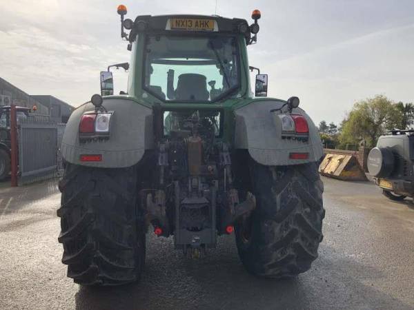 Трактор Fendt 828 (2013)