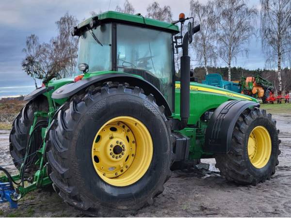 Трактор John Deere 8120 (2002)