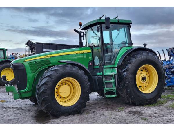 Трактор John Deere 8120 (2002)