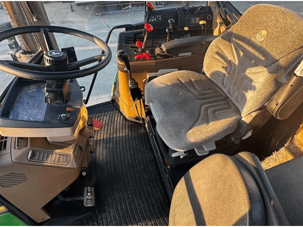 Трактор John Deere 6800 (1994)