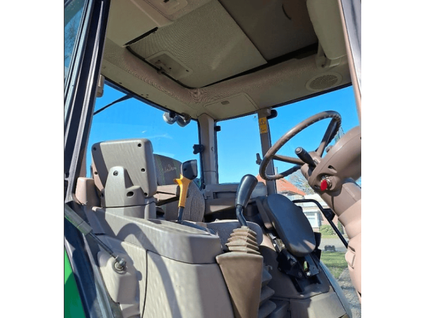 Трактор John Deere 6430 (2011)