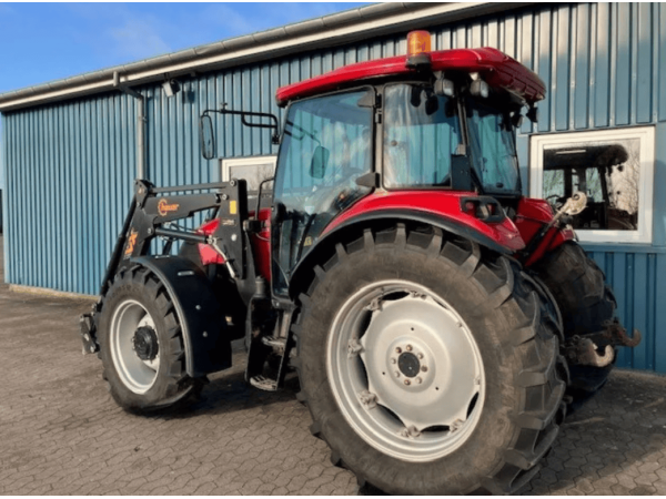 Трактор Case IH Farmal 105A (2014)
