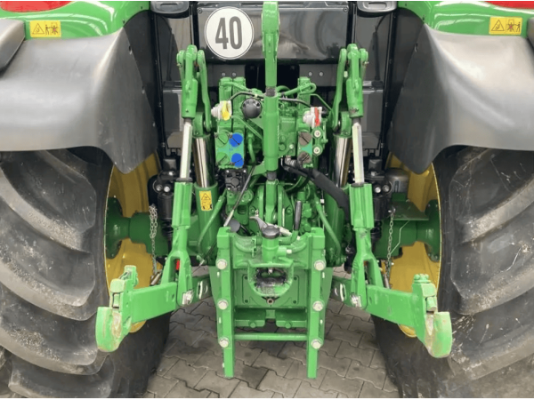 Трактор John Deere 6120M (2023)
