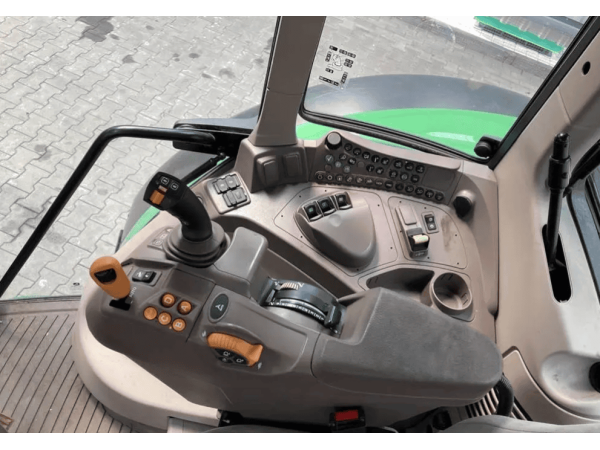Трактор John Deere 6120M (2023)