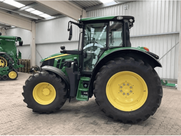 Трактор John Deere 6120M (2023)