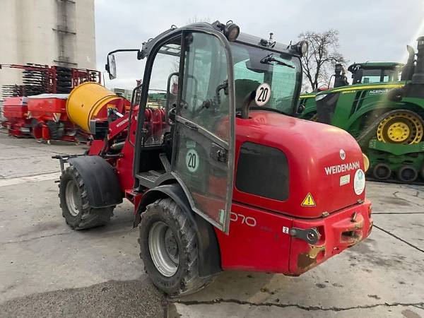 Навантажувач Weidemann 2070 CX 50 (2013)