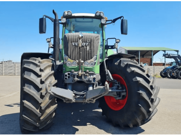 Трактор Fendt 828 (2012)
