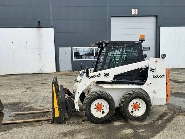 Міні- навантажувач Bobcat 753 (1997)