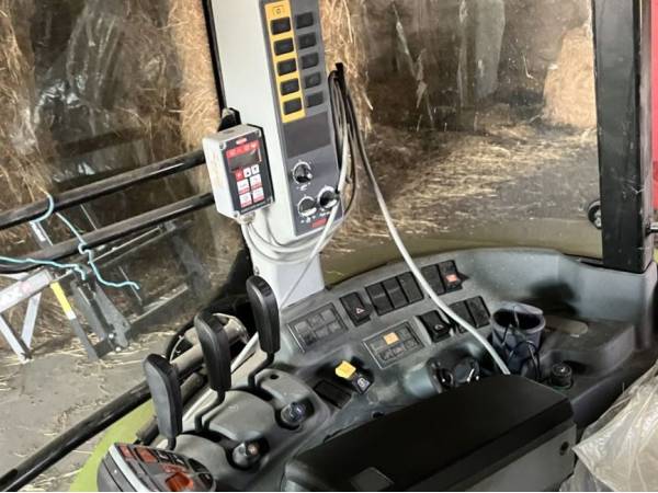 Трактор Claas Arion 450 (2021)