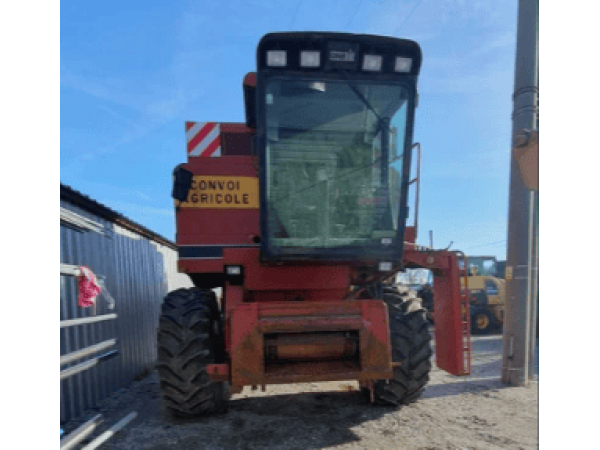 Комбайн Case IH 1660 (1987)