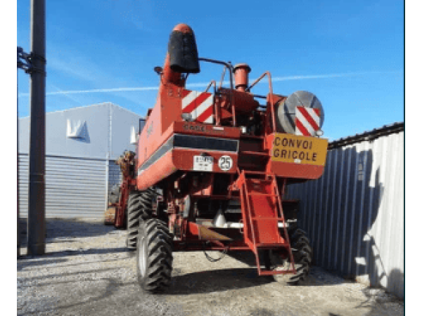 Комбайн Case IH 1660 (1987)