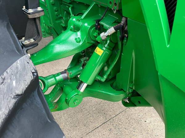 Трактор John Deere 8400R (2018)