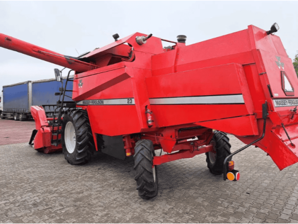 Комбайн Massey Ferguson 23 (1995)