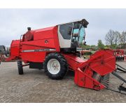 Комбайн Massey Ferguson 23