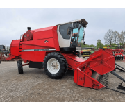 Комбайн Massey Ferguson 23