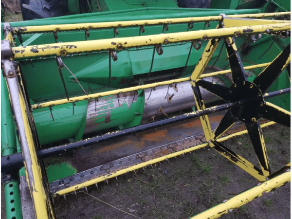 Комбайн John Deere 942 (1982)