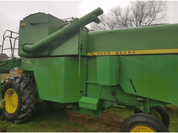 Комбайн John Deere 942 (1982)