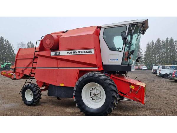 Комбайн Massey Ferguson 23 (1997)