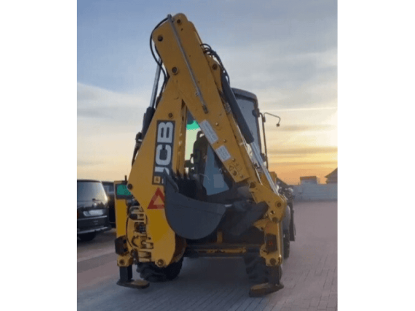 Екскаватор-навантажувач JCB 3CX (2014)