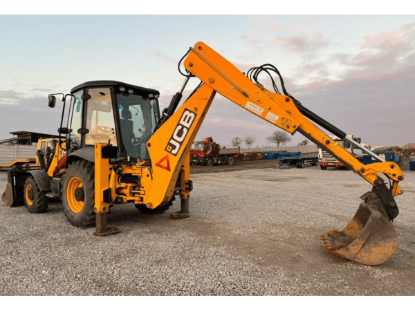 Екскаватор-навантажувач JCB 3CX (2014)