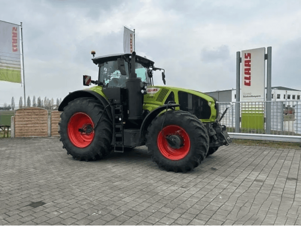 Трактор Claas Axion 930 (2023)