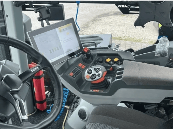 Трактор Claas Axion 930 (2023)