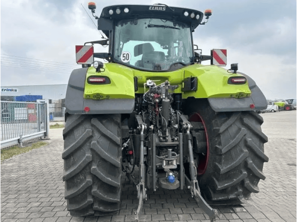 Трактор Claas Axion 930 (2023)