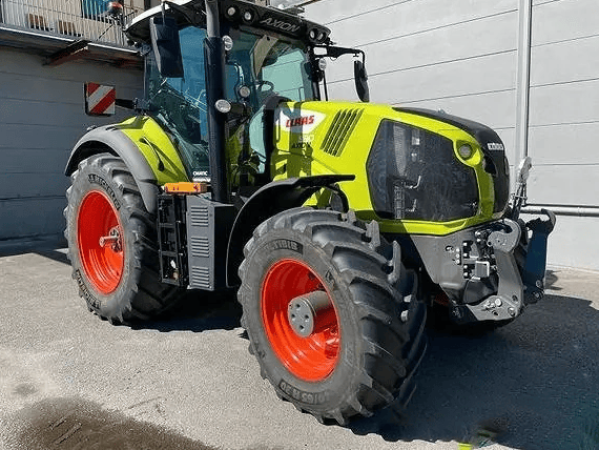 Трактор Claas Axion 830 (2022)