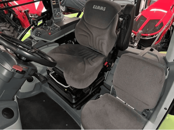Трактор Claas Axion 650 (2022)