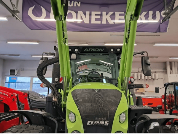 Трактор Claas Axion 650 (2022)