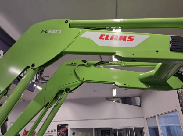Трактор Claas Axion 650 (2022)