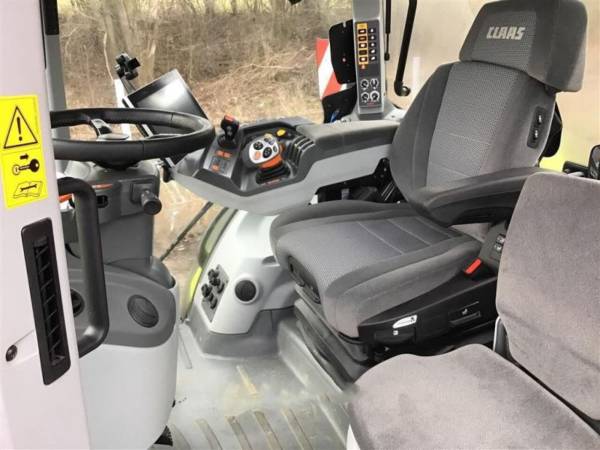 Трактор Claas Axion 870 (2023)