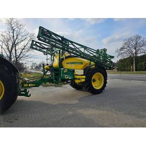 Причіпний обприскувач John Deere 732i (2009)