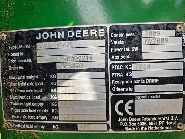 Причіпний обприскувач John Deere 732i (2009)